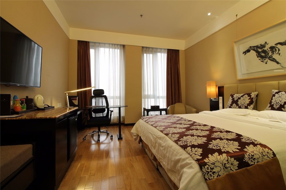 Фото Ac Embassy Hotel