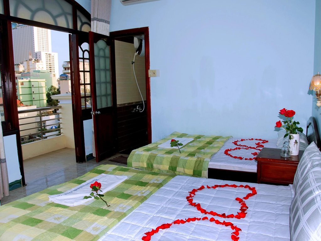 Фото Queen3 Hotel