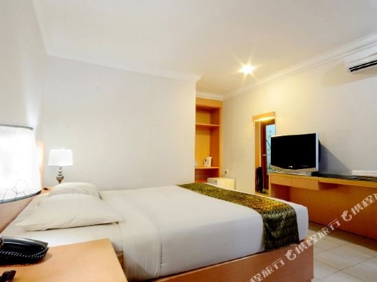 Фото Pelangi Hotel & Resort