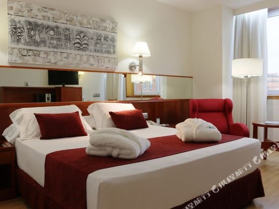 Фото Ilunion Les Corts SPA Barcelona