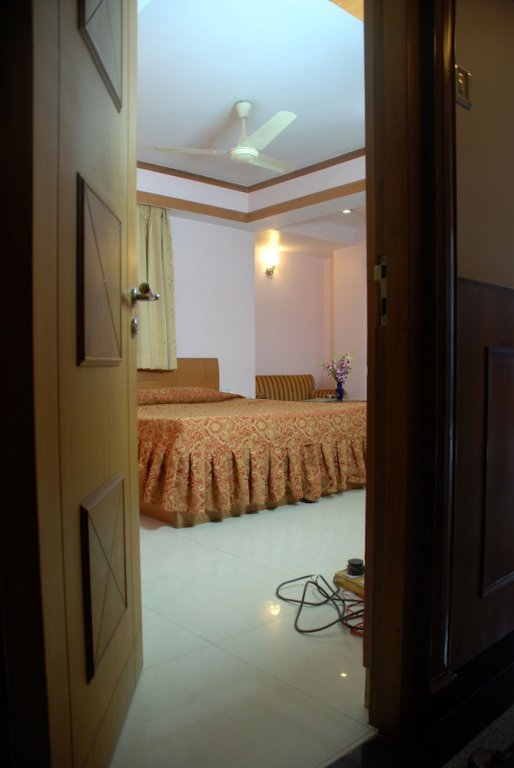 Фото Hotel Pan Asia Continental