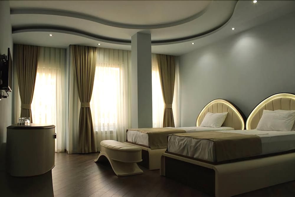 Фото Лайт Палас