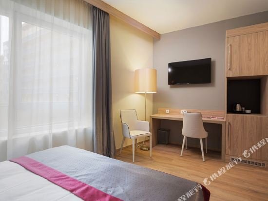 Фото Akeah Verdi Budapest