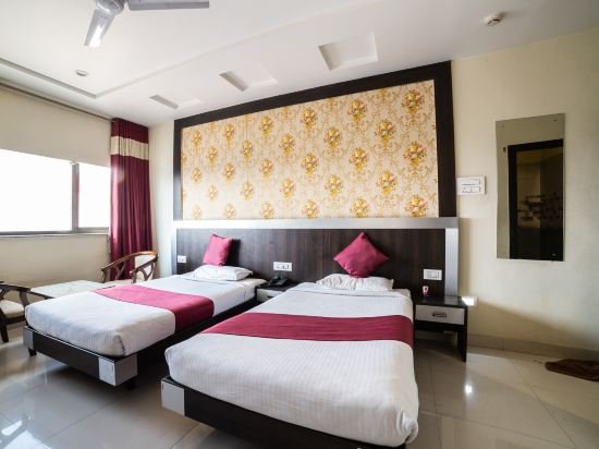 Фото Hotel Olympia Inn