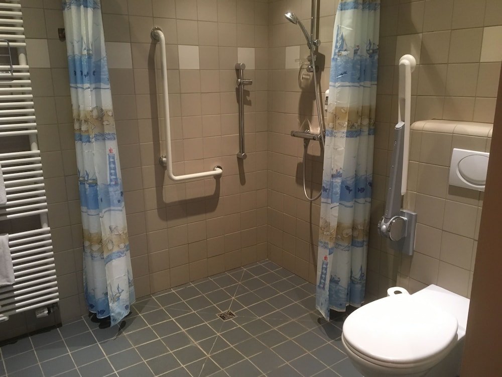 Фото Hotel Du Commerce