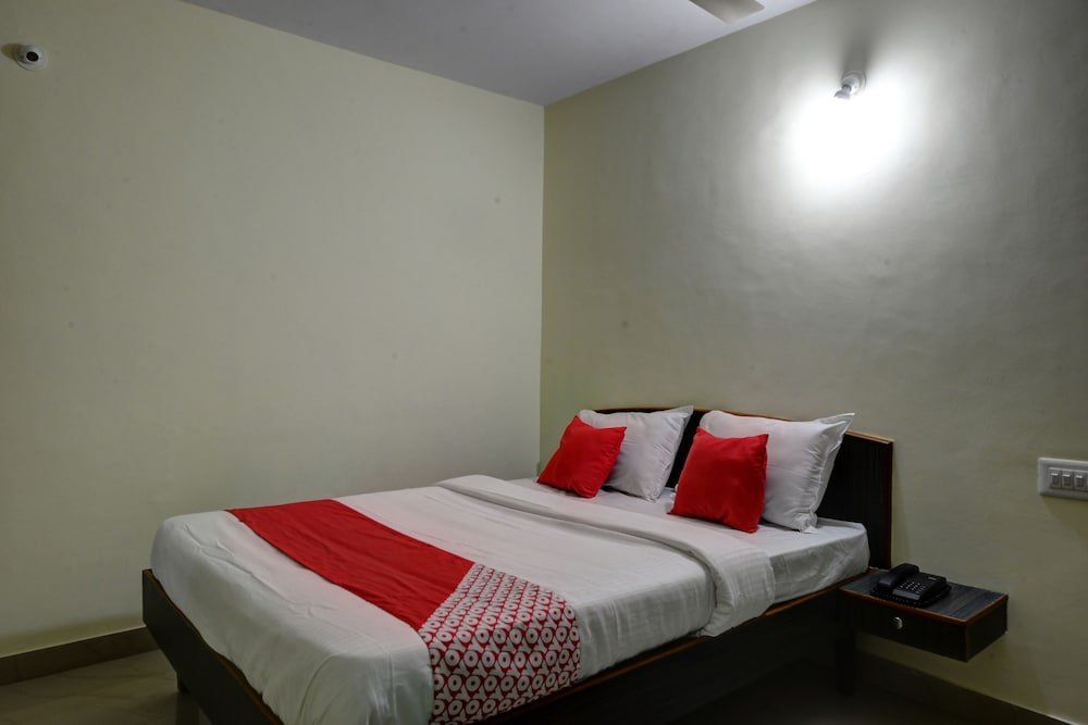 Фото Oyo 22499 Vishnu Residency