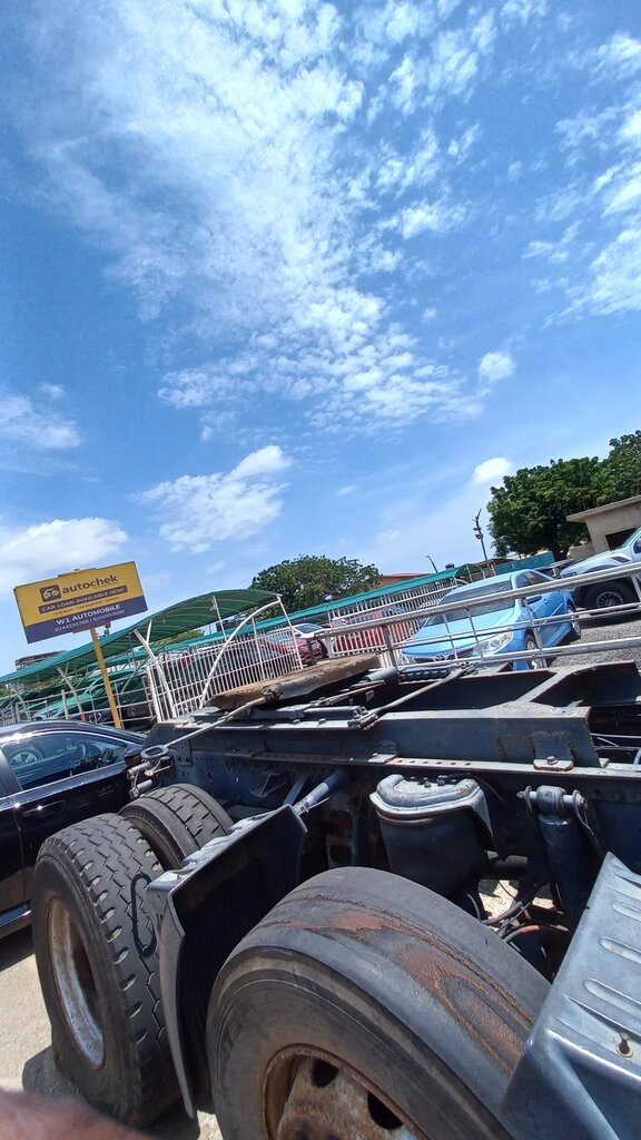 Car dealership W1 Automobile, Accra, photo