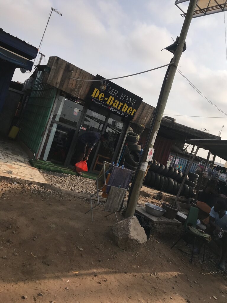 Barber shop Mr. Hans De-Barber, Accra, photo