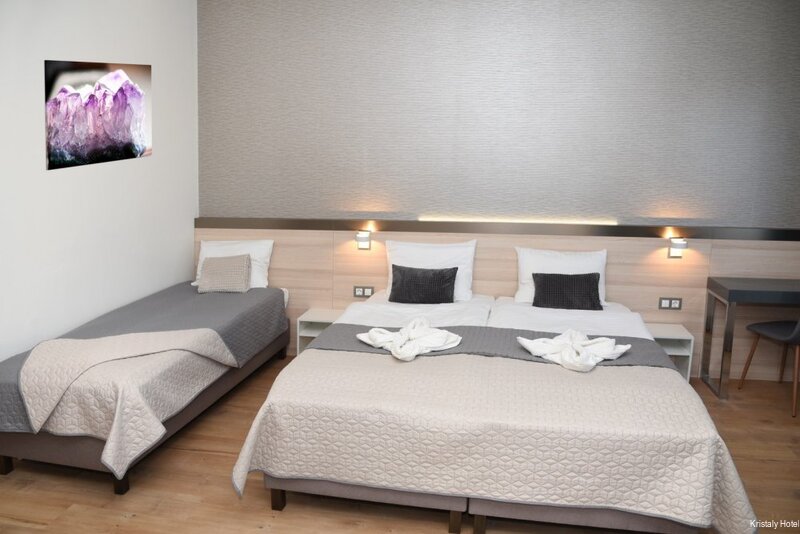 Фото Kristály Hotel