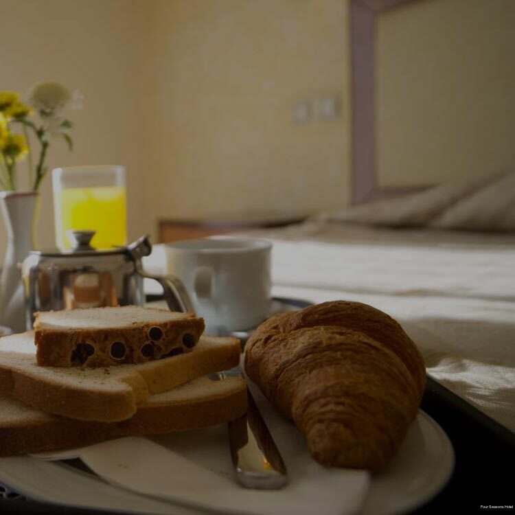 Фото Four Seasons Hotel