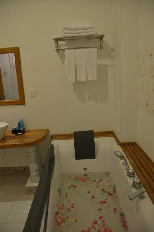 Фото Sky Palace Hotel & Cafe Flight