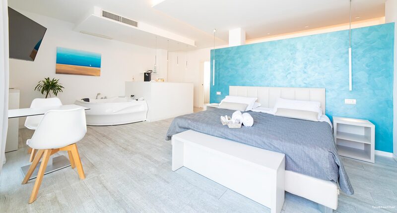 Фото Ferretti Beach Hotel