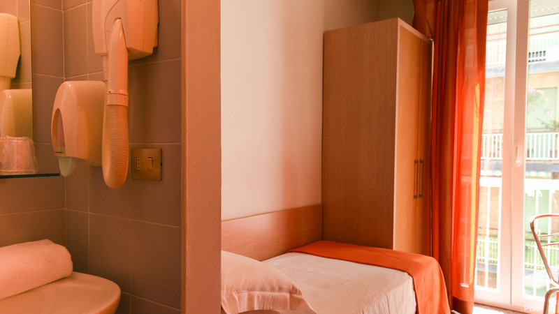 Фото Polo Younique Hotel