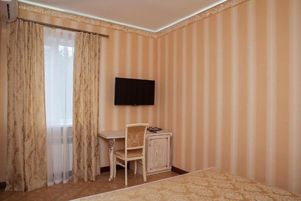 Фото Милтон