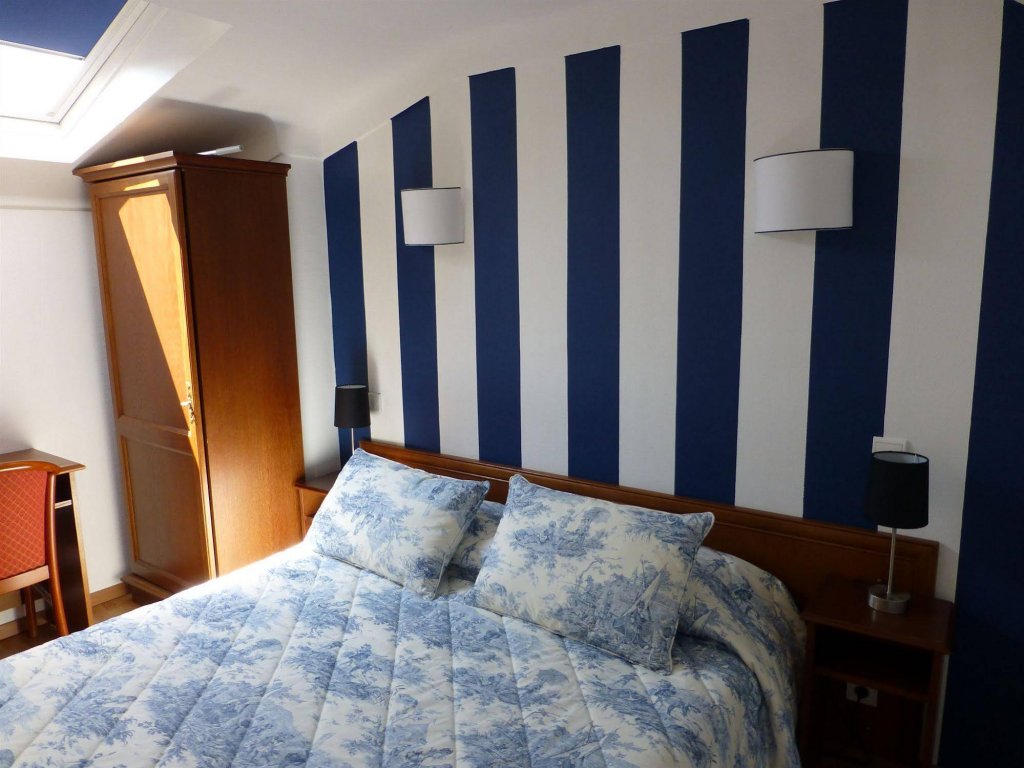 Фото Hotel Pruly