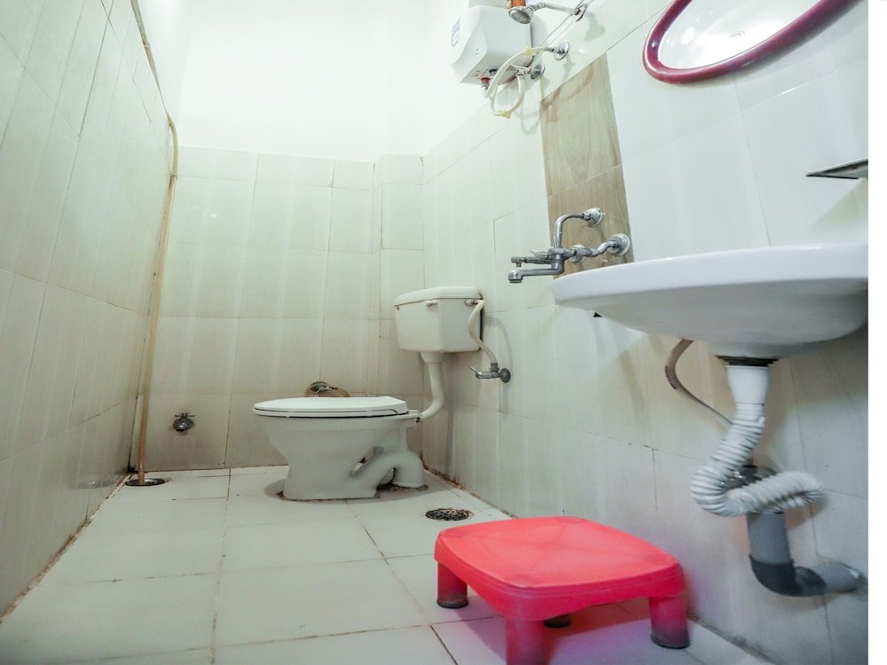 Фото Oyo 6801 Hotel Shri Sai International