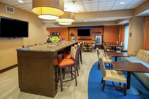 Гостиница Hampton Inn Metairie в Метейри