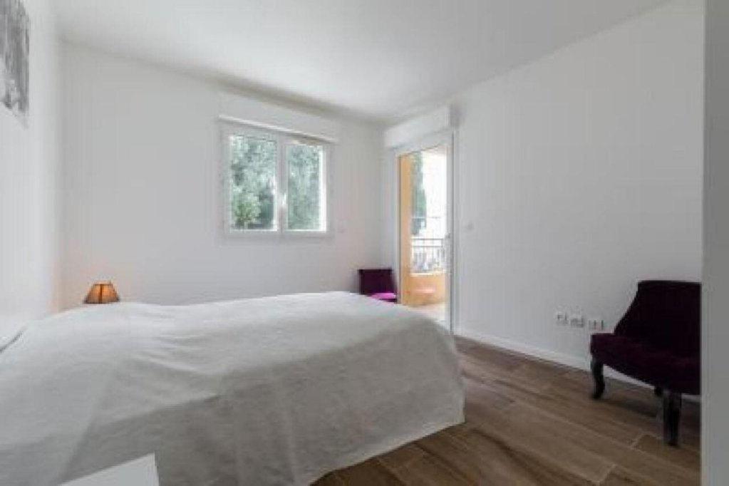 Фото Villa Romance 3