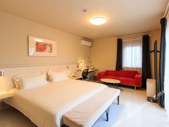 Фото Jinjiang Inn Xinxiang Railway Station