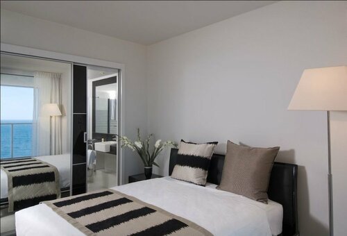 Гостиница Island Suites Hotel в Нетании