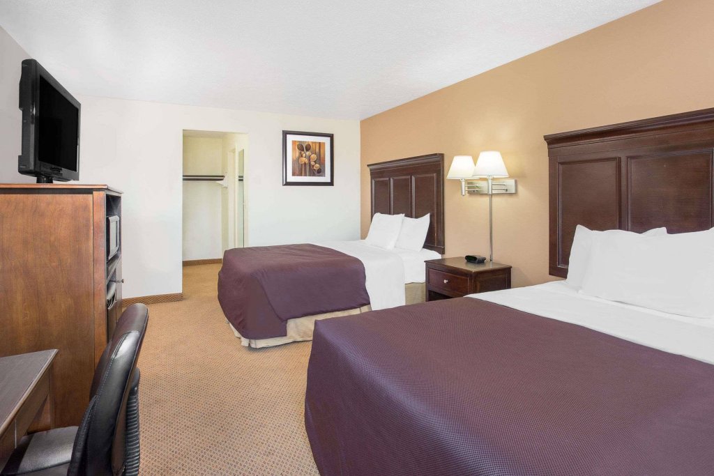 Фото Howard Johnson by Wyndham Appleton