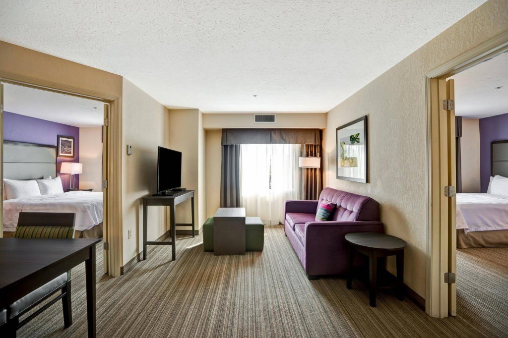 Фото Homewood Suites by Hilton Eatontown