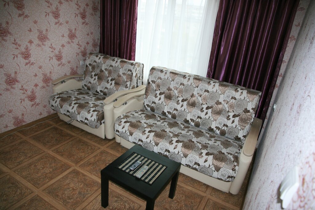 Short-term housing rental Apartments posutochno on Yubileynaya 125, Berezniki, photo