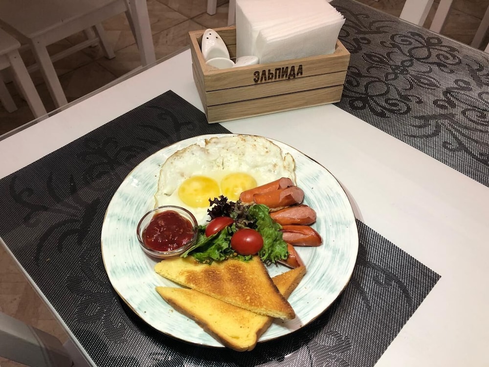 Фото Эльпида