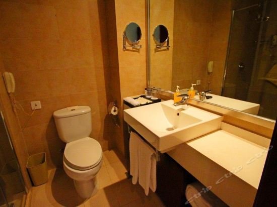 Фото Ramada Wujiaochang Shanghai