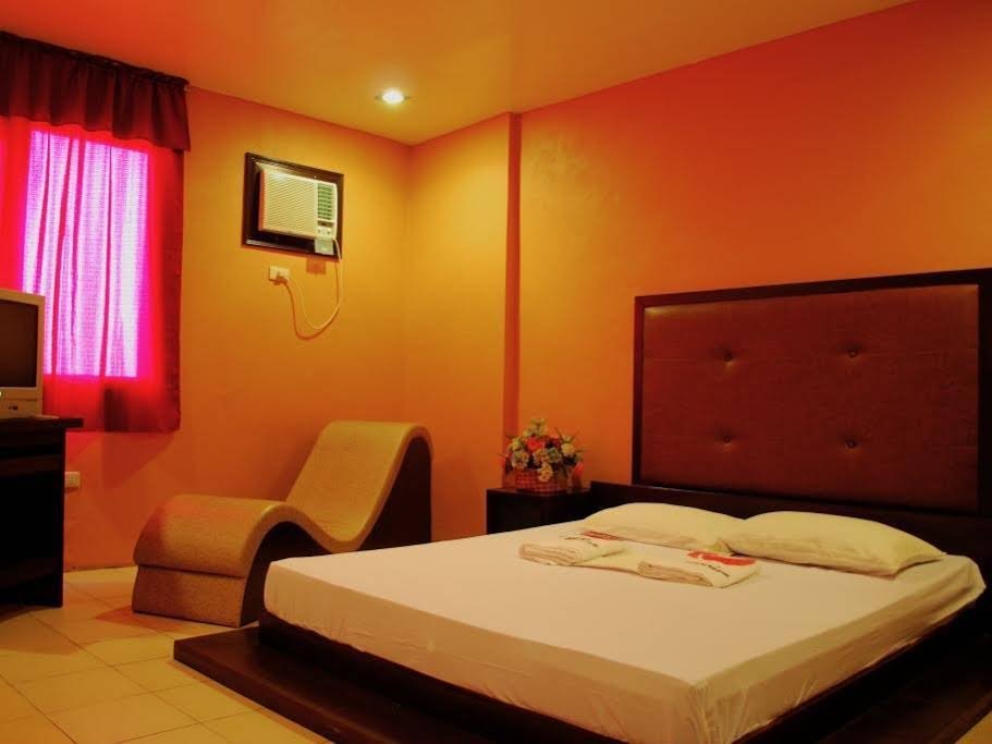 Фото Hotel Carmelita