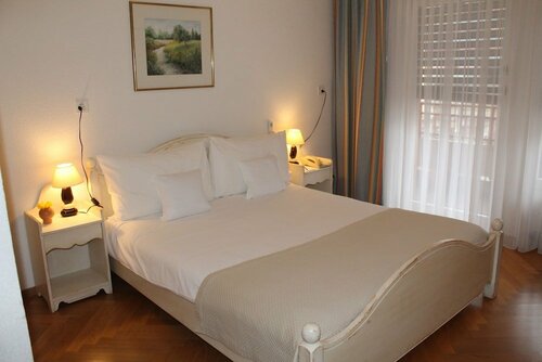 Гостиница Hôtel Bristol в Монтре