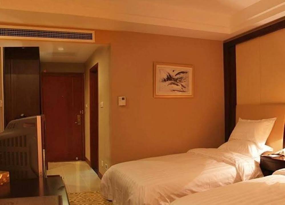 Фото Holiday Inn Express Shanghai Chongming, an Ihg Hotel