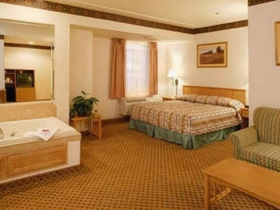 Фото The Inn at Rolling Hills Casino