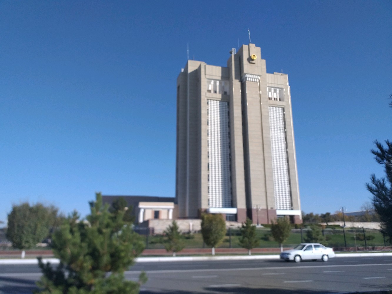 Men transvestit bilan jinsiy aloqa qilishni xohlayman