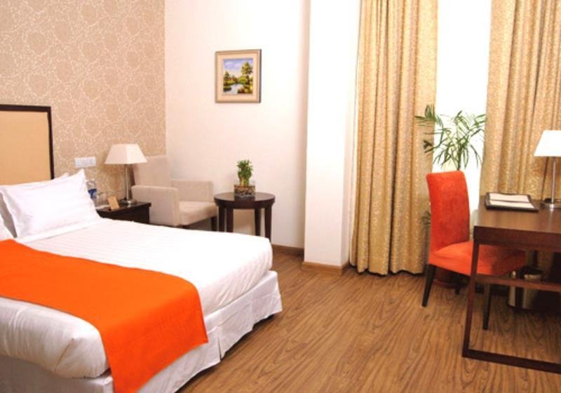 Фото The Fern Residency Gurgaon