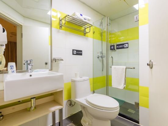 Фото 7Days Inn Shenyang Railway North Station Beixing Branch