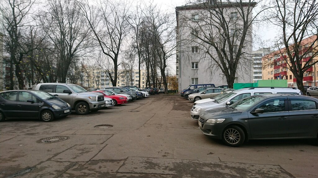 Автомобильная парковка Парковка, Минск, фото