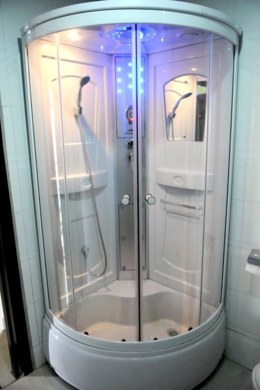 Фото Ravens Hotel