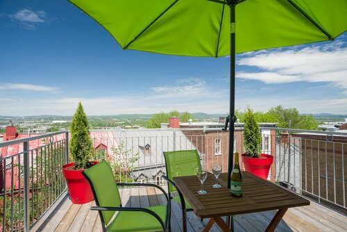 Внешний вид отеля Auberge Château des Tourelles в Квебеке, фото 2