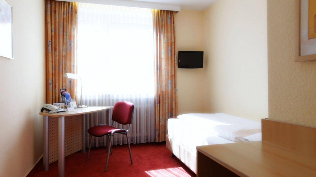 Фото Comfort Garni Hotel
