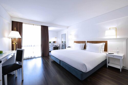 Внешний вид отеля Tivoli Sintra в Синтре (Санта-Марии и Сан-Мигел, Сан-Мартинью и Сан-Педру де Пенаферрим), фото 2