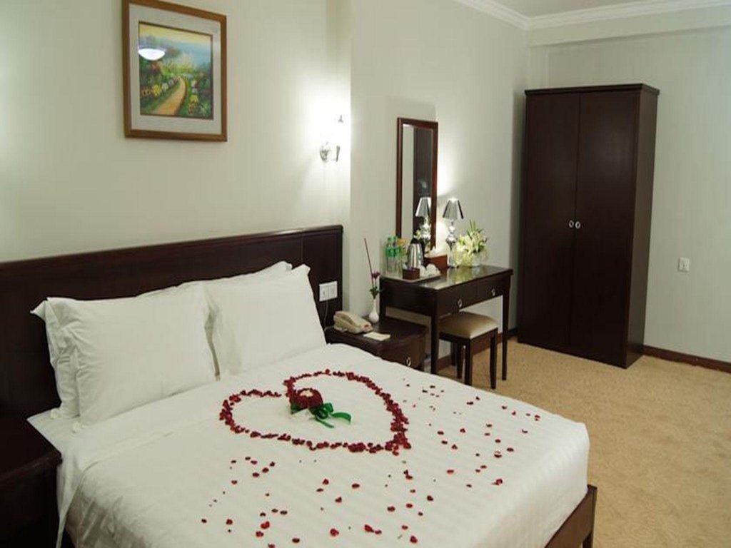 Фото Green Leaf Hotel