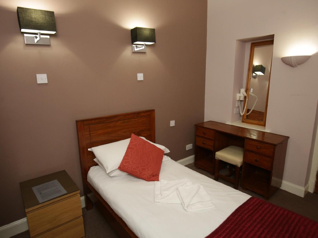 Фото Merchant City Inn