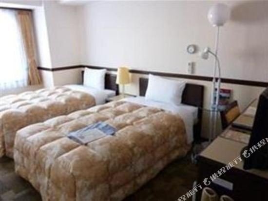 Фото Toyoko Inn Yashio Ekimae