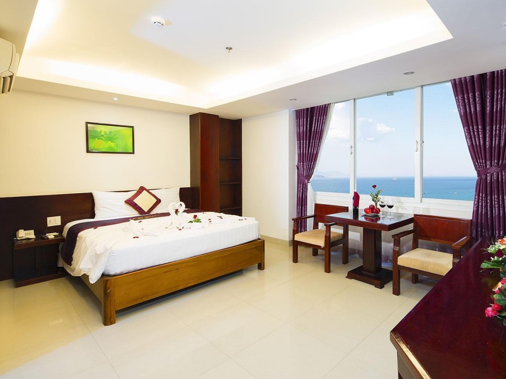 Фото Majestic Nha Trang