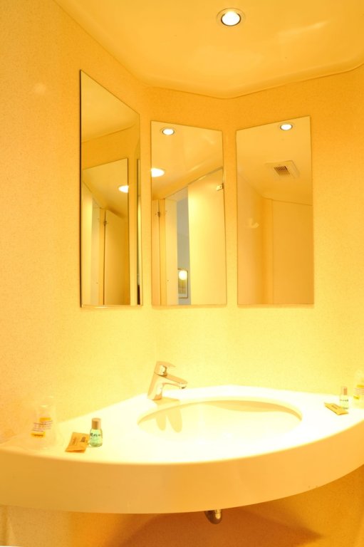 Фото HotelF1 Poitiers Nord Futuroscope