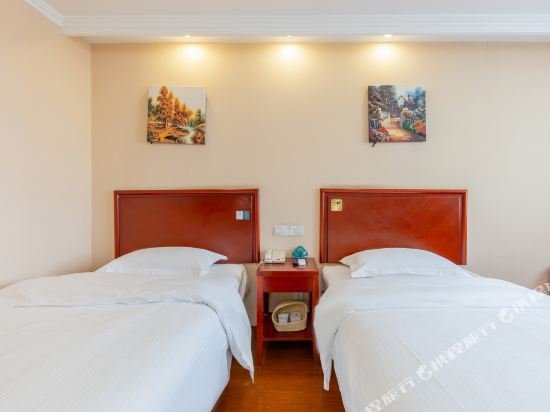 Фото Greentree Inn Beijing Yanqing Gaota Rd Express Hotel