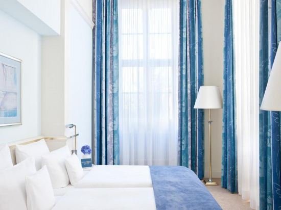 Фото Welcome Hotel Residenzschloss Bamberg