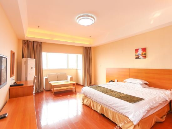 Фото Days Hotel Frontier Nantong