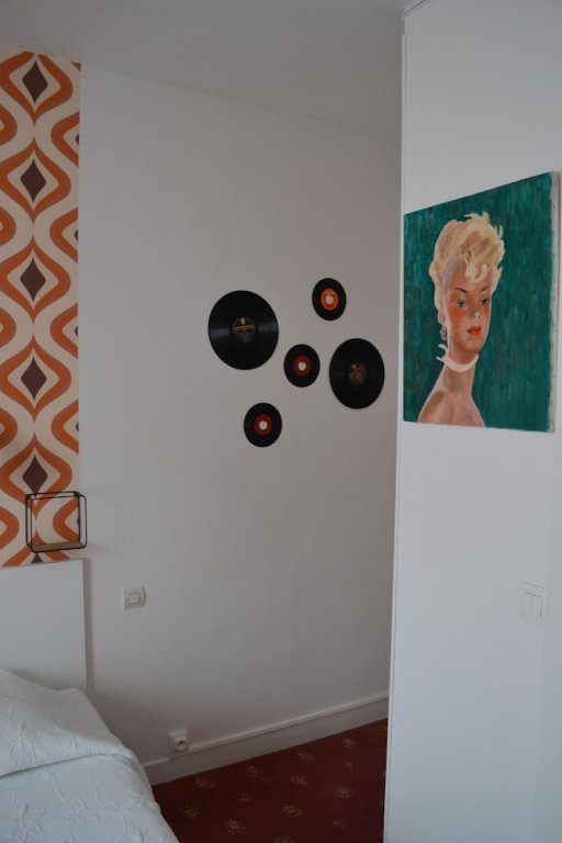 Фото Nouvel Hotel Paris